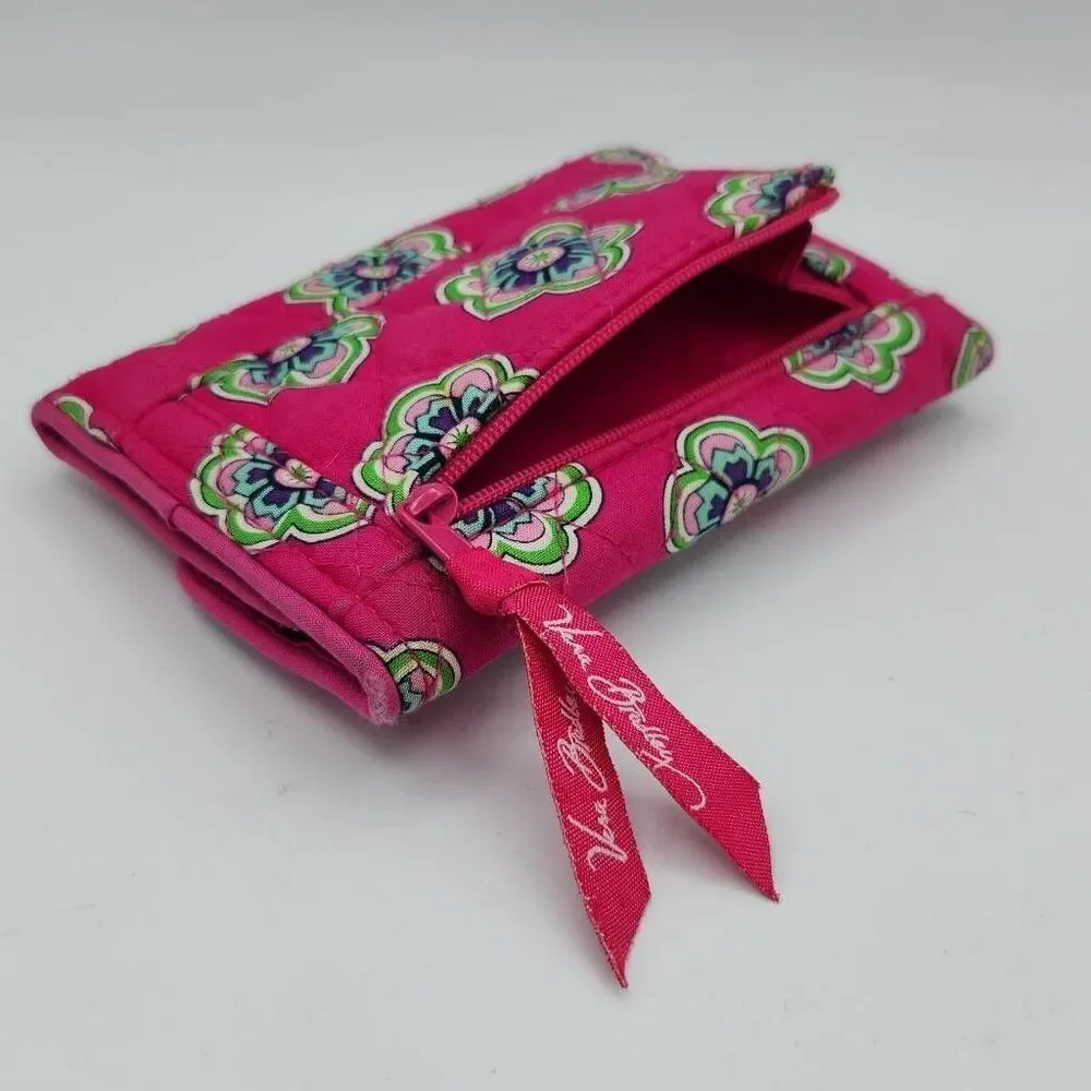 Vera Bradley Euro Wallet in Pink Swirls Flowers Card Holder Small Travel